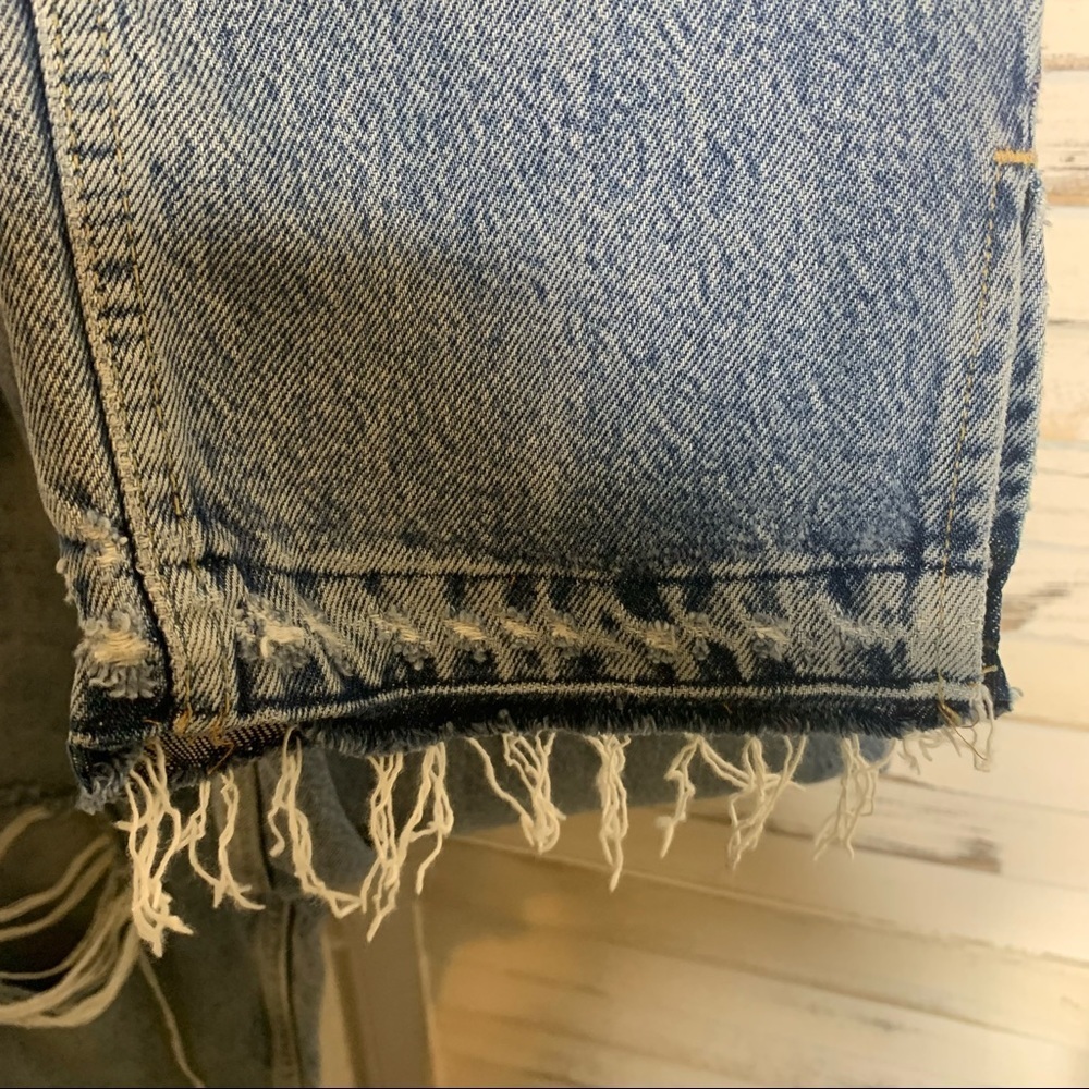 WE THE FREE | FREE PEOPLE Women's 24 Lita High Rise Distressed Crop Denim - Picture 4 of 13